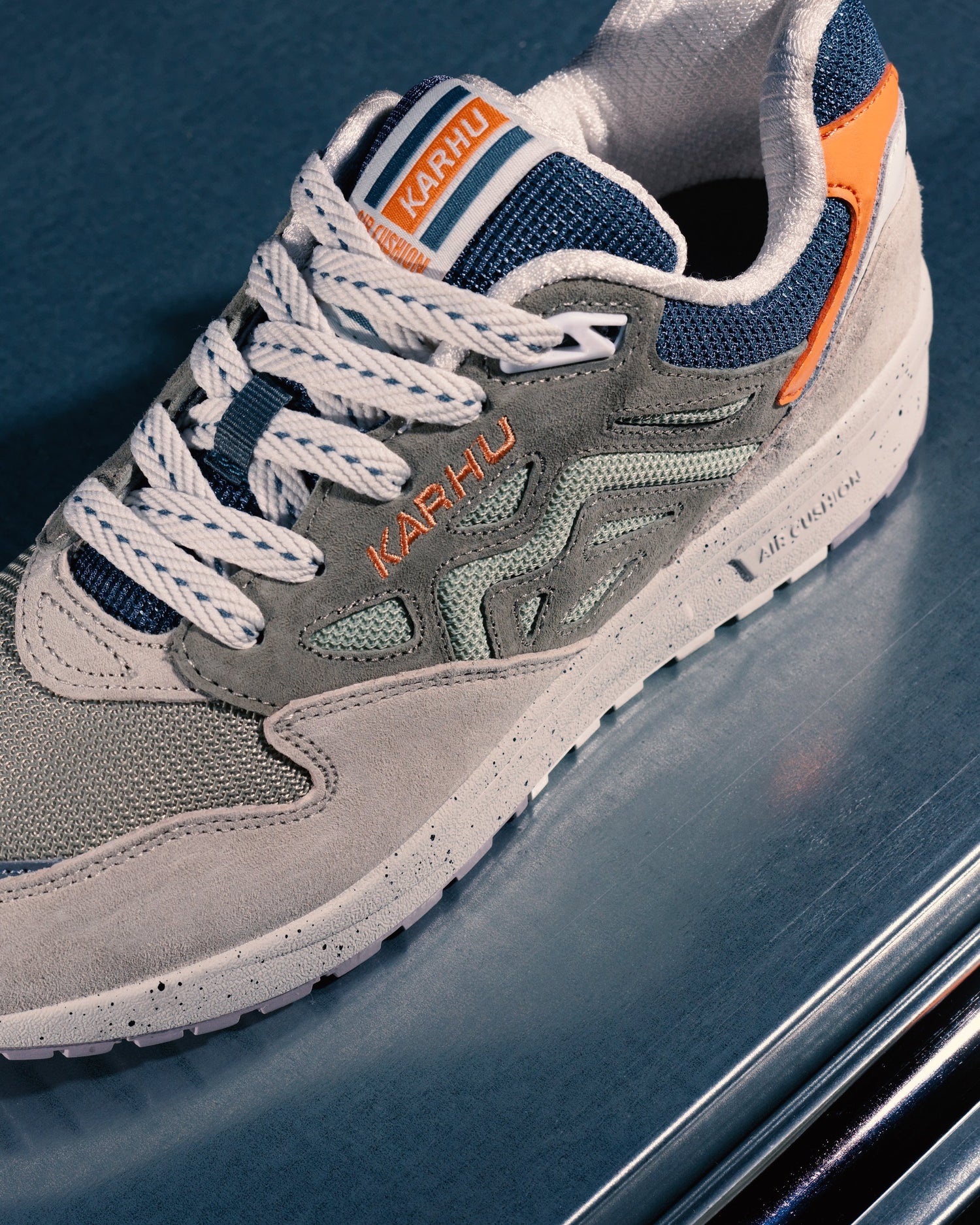 Karhu Legacy 96 F806047